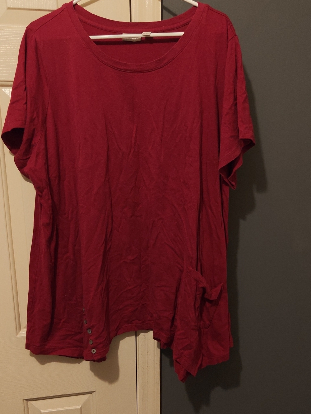 LOGO by Lori Goldstein Short Sleeve Tee in Magenta